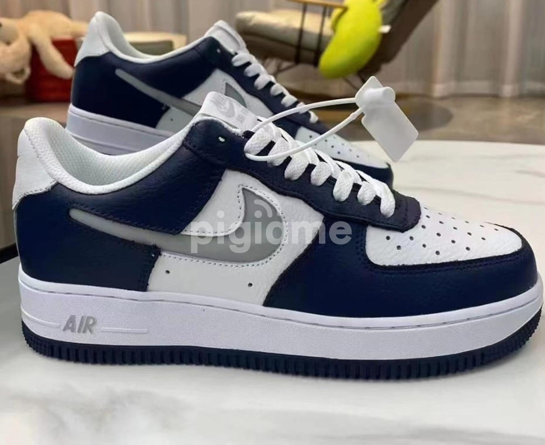 Nike air force 1 low navy shop