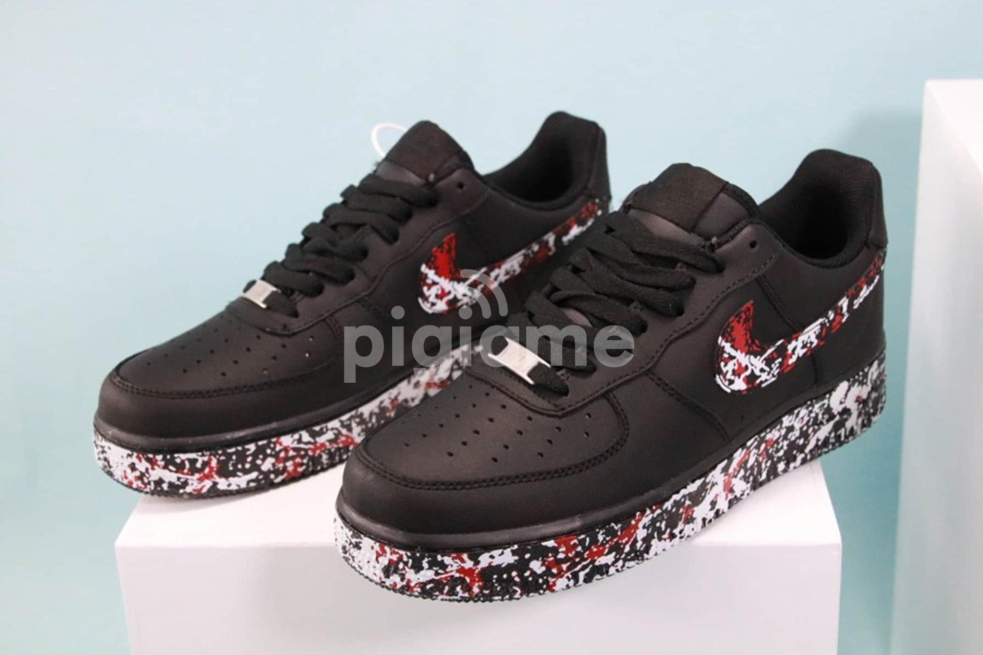 how to paint black air force ones