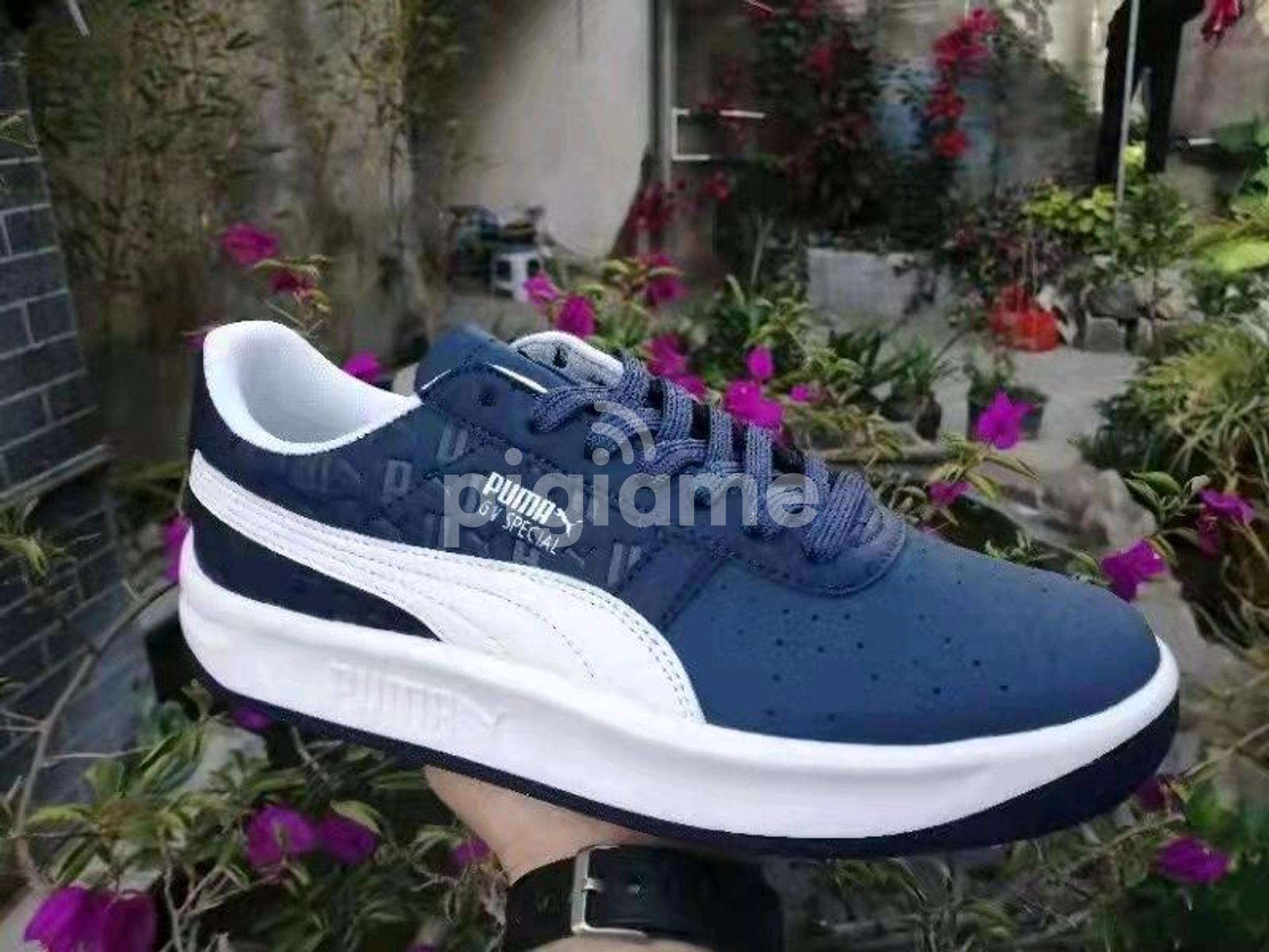 Puma dealers online in california