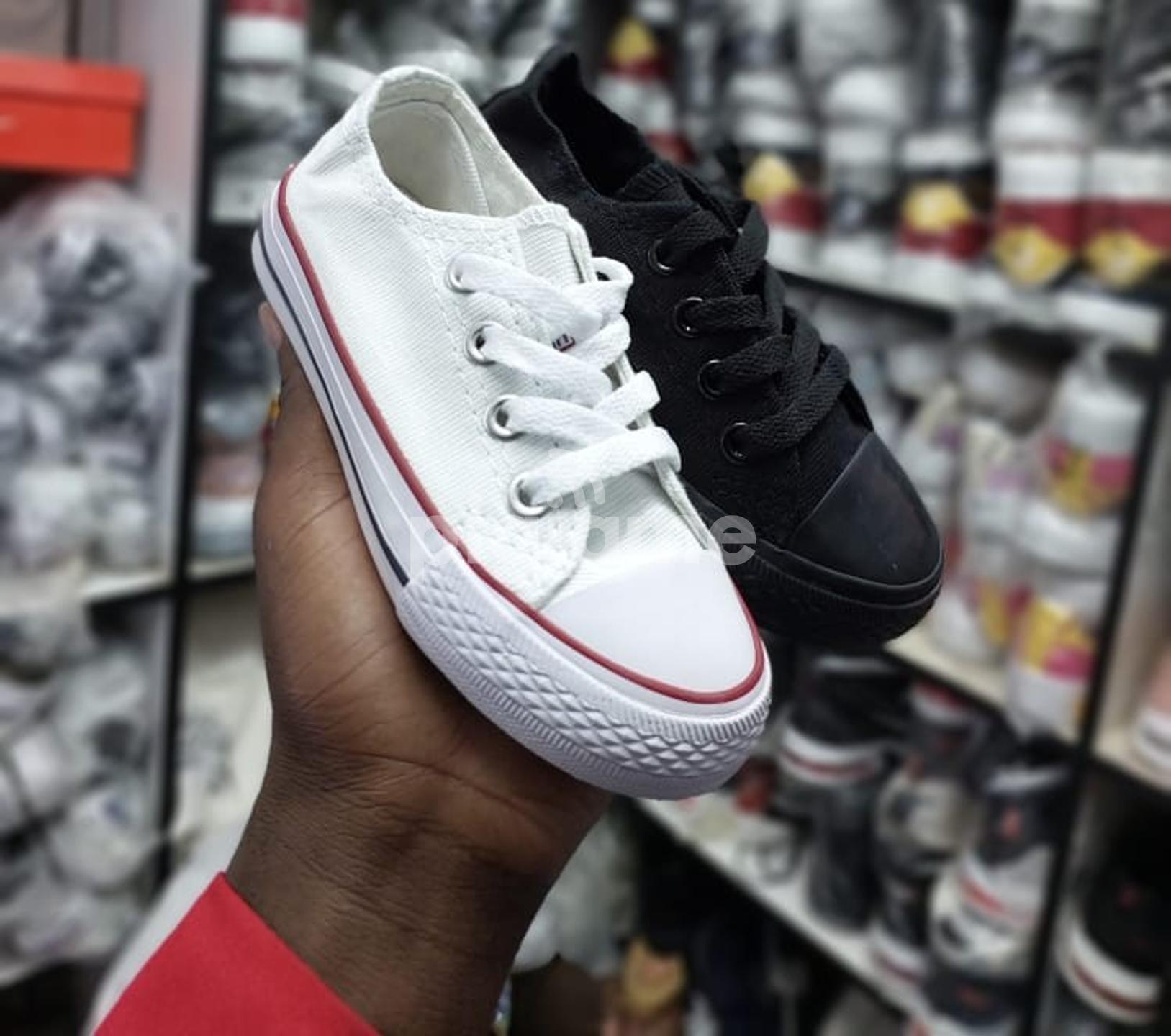White Authentic Unisex Kids Converse Sneakers