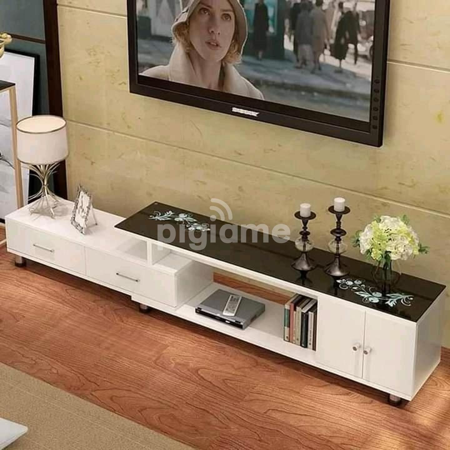 Modern tv stand in Nairobi PigiaMe