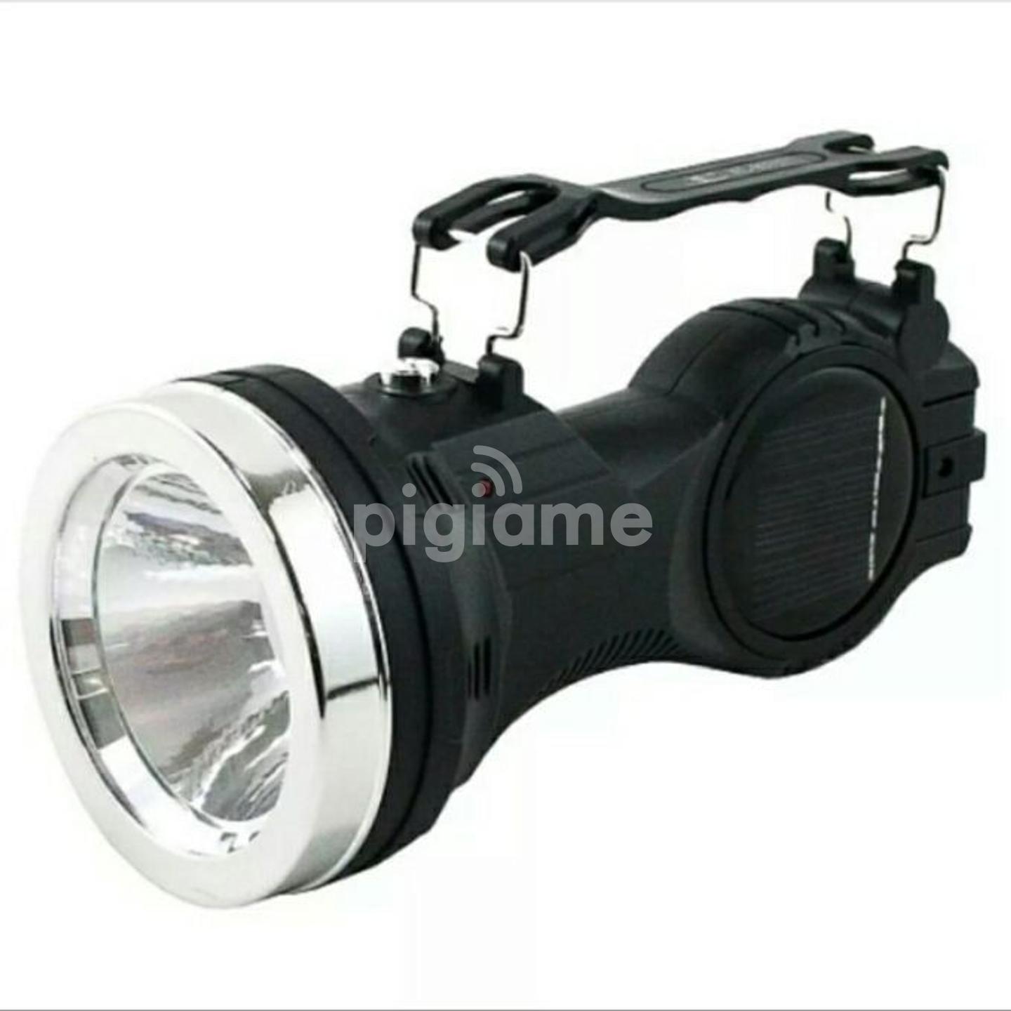 Portable hanging outlet flip one lamp