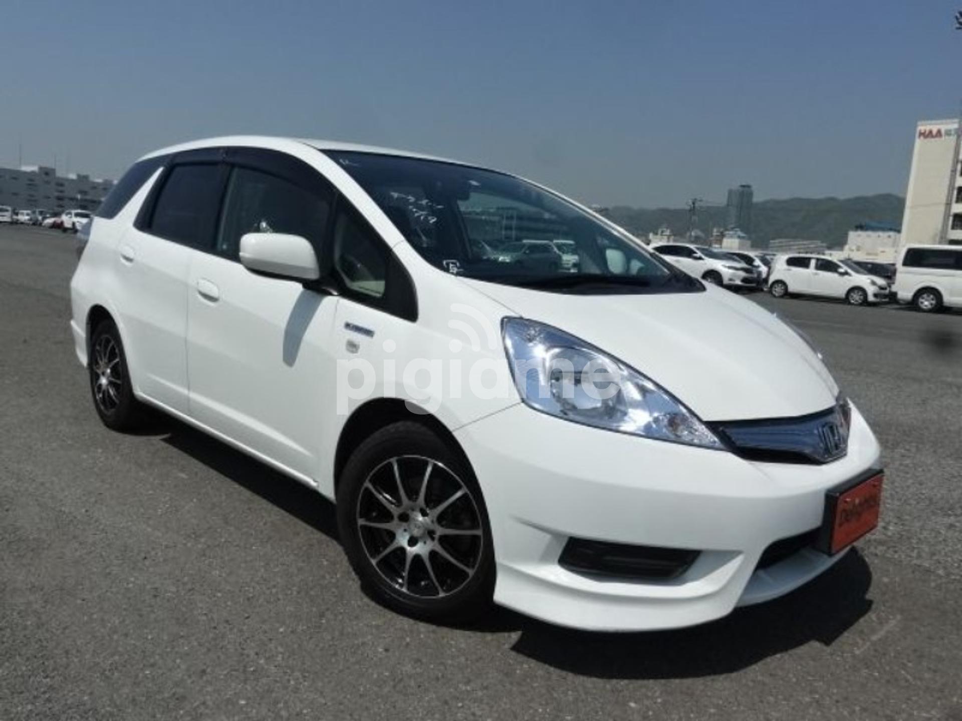 Брызговики honda fit shuttle