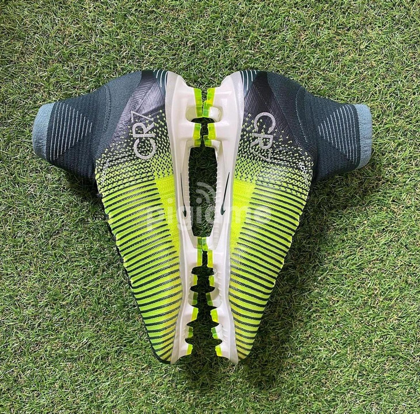 Cristiano Ronaldo Cr7 Kids Football Shoe in Nairobi CBD PigiaMe