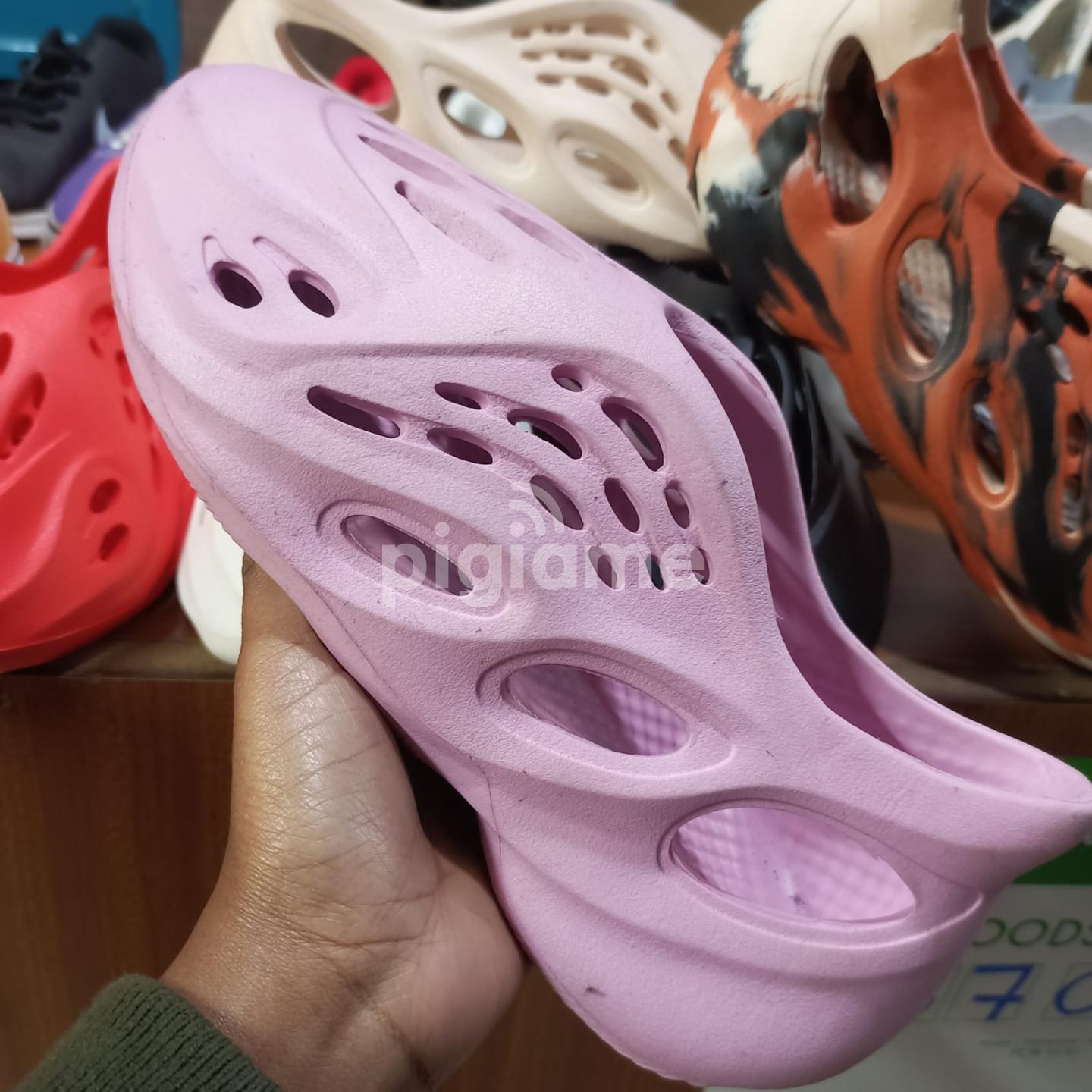 Adidas Yeezy Slide Foam Runner Pink Yeezy Shoes in Nairobi CBD