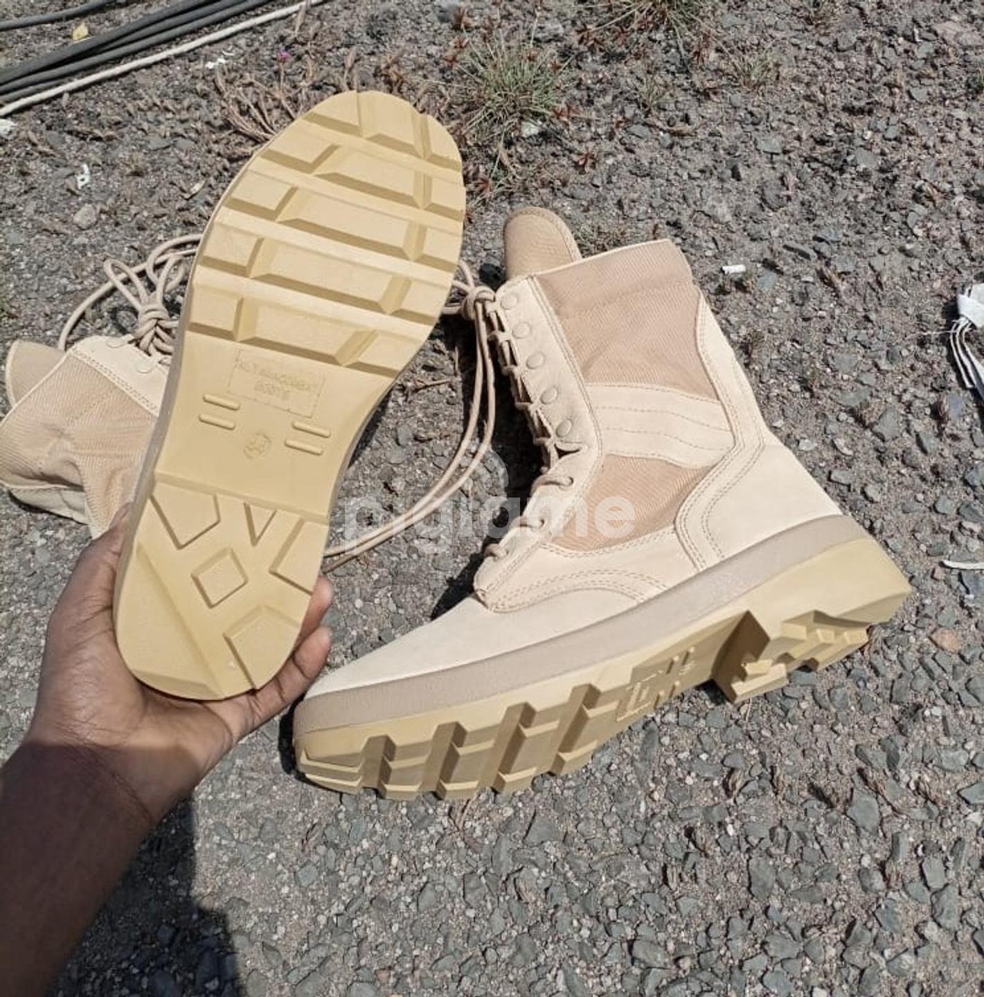 Tan jungle boots top