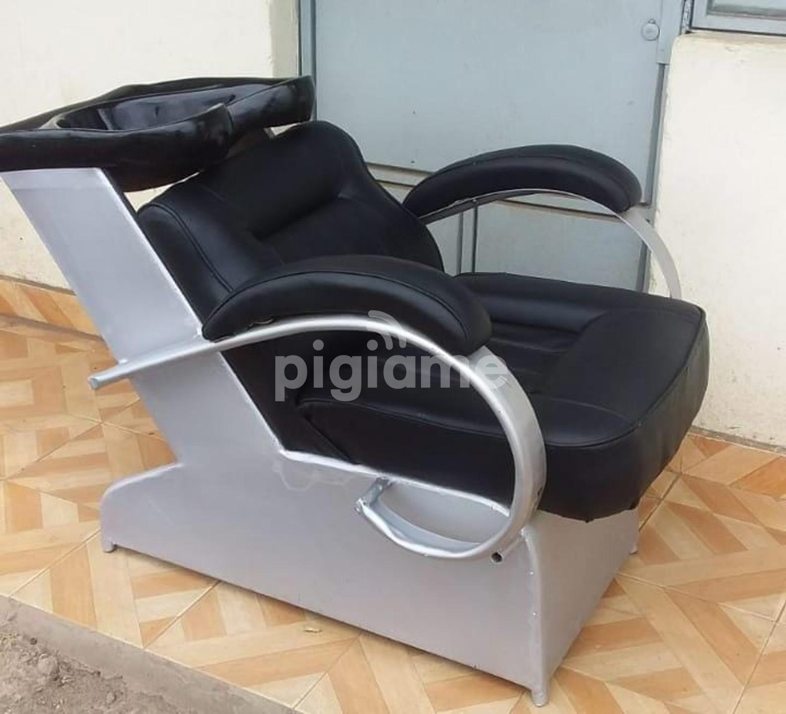 Kinyozi seats prices deals