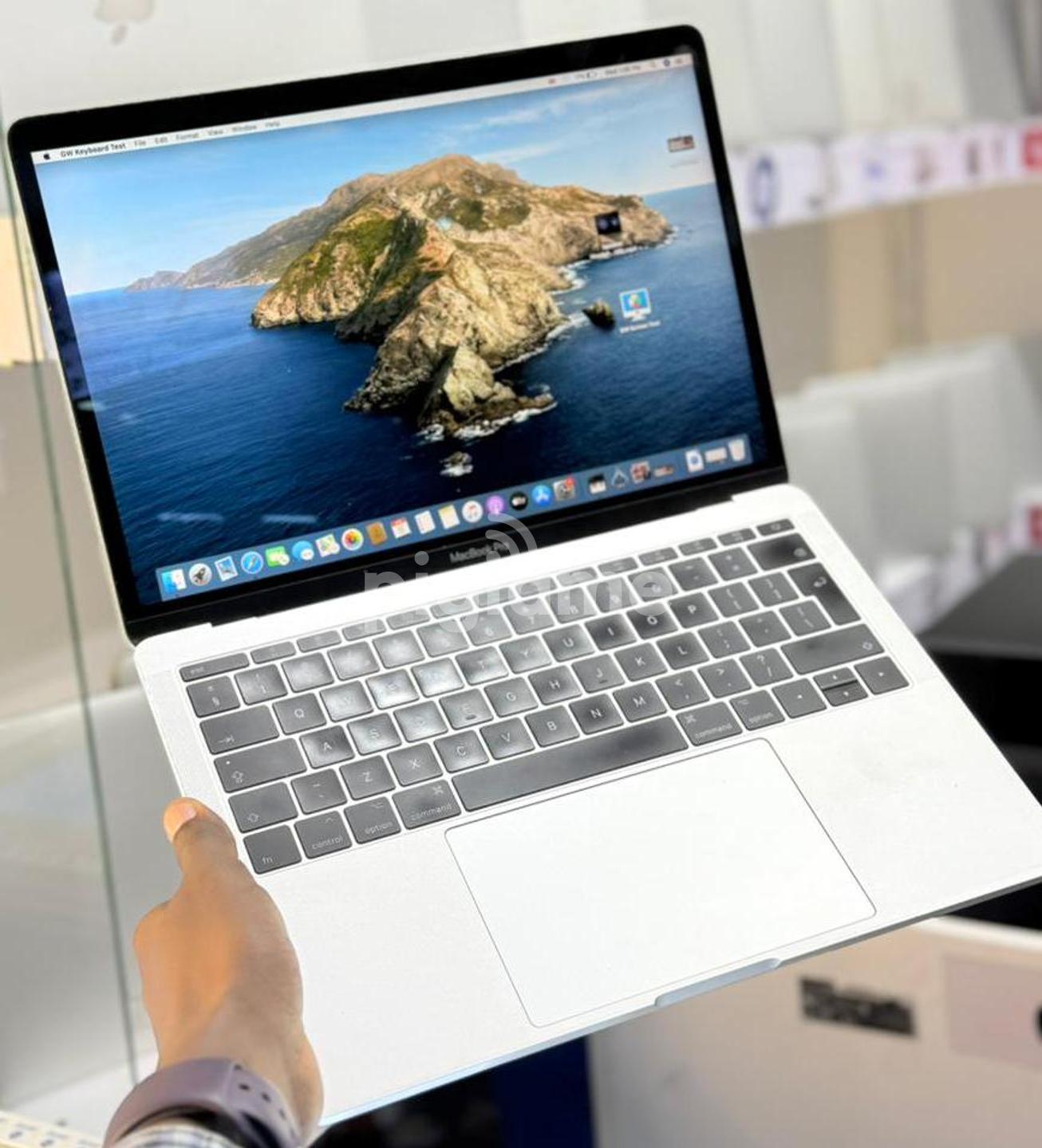 Macbook Pro 13-Inch (2017) Core I7, 16Gb Ram, 256Gb Ssd in Nairobi