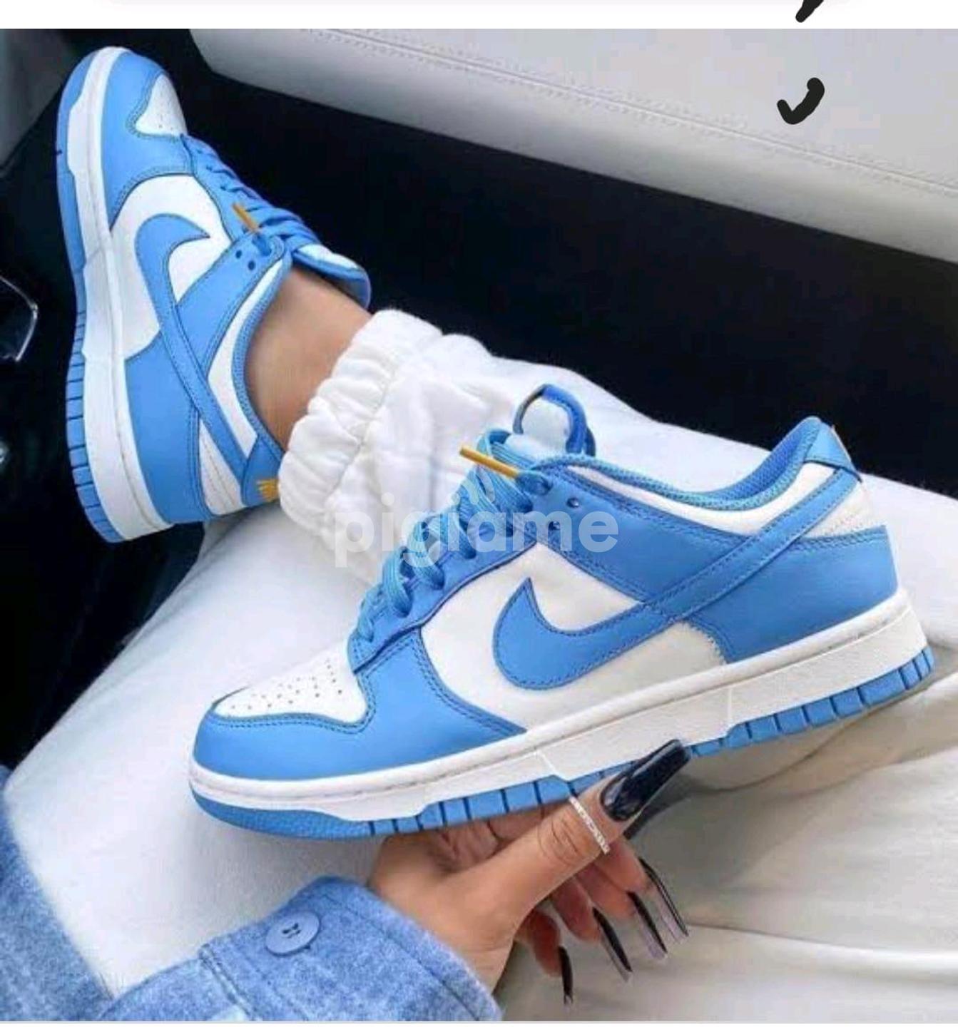 Jordan 1s low online