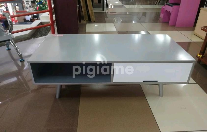 Wooden coffee Table in Nairobi PigiaMe
