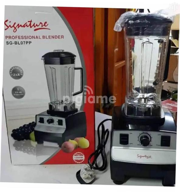 Signature Commercial Blender With Unbreakable Jug 1500W. in Nairobi CBD