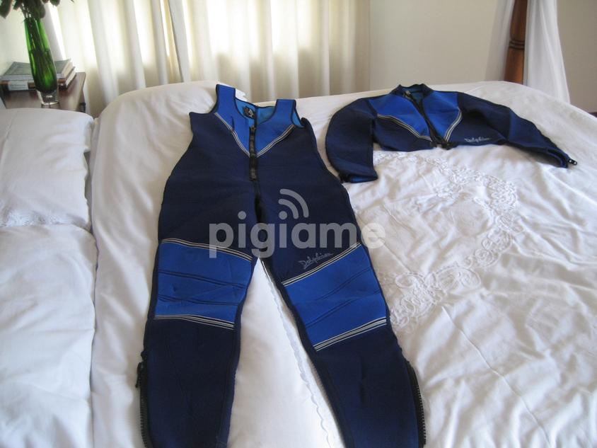 Scuba Diving Wet Suit + Jacket And Fins in Runda PigiaMe
