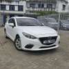 Mazda Axela thumb 6