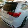 Mitsubishi outlander hybrid sunroof thumb 2