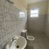 3 Bed House with En Suite in Kenyatta Road thumb 13