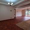 4 Bed Apartment with En Suite in Riverside thumb 5