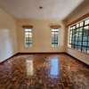 4 Bed House with En Suite in Lavington thumb 32