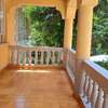 5 Bed Townhouse with En Suite in Kileleshwa thumb 7