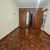 4 Bed Apartment with En Suite in Riverside thumb 12