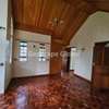 4 Bed House with En Suite in Rosslyn thumb 16