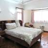 5 Bed Villa with En Suite at Westland thumb 1