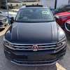 Volkswagen Tiguan Sunroof 2019 thumb 8