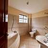 5 Bed Townhouse with En Suite in Lavington thumb 10