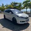 TOYOTA Wish 2010 White thumb 2