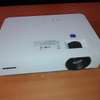 Projector thumb 3