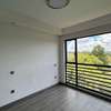 3 Bed Apartment with En Suite in Riverside thumb 22