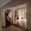 4 Bed Townhouse with En Suite in Rosslyn thumb 1