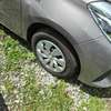 Toyota vitz hybrid thumb 4
