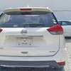 Nissan X-Trail hybrid white 2018 thumb 11