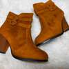 Stylish ankle boots thumb 5
