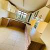 4 Bed House with En Suite at Paradise Road thumb 5
