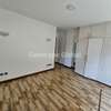 4 Bed Apartment with En Suite in Riverside thumb 14