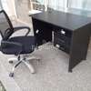 Modern office desk and chair thumb 9