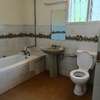 4 Bed House with En Suite in Lake View thumb 13