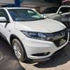 WHITE HONDA VEZEL thumb 10