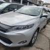 Toyota Harrier Hybrid thumb 0