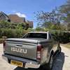 Local unit isuzu Dmax cab thumb 0