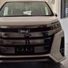 Toyota Noah WxB White 2018 2wd thumb 1