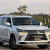 2019 Lexus LX570 thumb 0