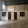 4500 ft² warehouse for rent in Industrial Area thumb 2