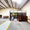 7,500 ft² Warehouse with Parking in Industrial Area thumb 6