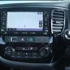 Mitsubishi Outlander PHEV 2017 89,000 Kms thumb 7