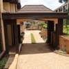 9 Bed House with En Suite at Rosslyn thumb 3