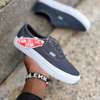 Vans off the wall fabric

Sizes 38-45 thumb 4