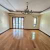 4 Bed Apartment with En Suite at Riverside Dr thumb 6