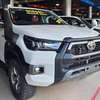 Toyota Hilux double cabin white 2018 thumb 0